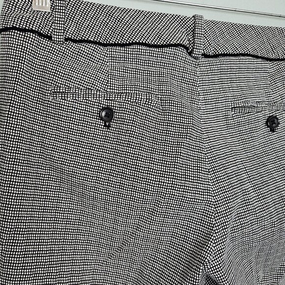 The Limited Exact Stretch Womens Ankle Pants Size 8 Black & White Grid Print - Picture 4 of 8